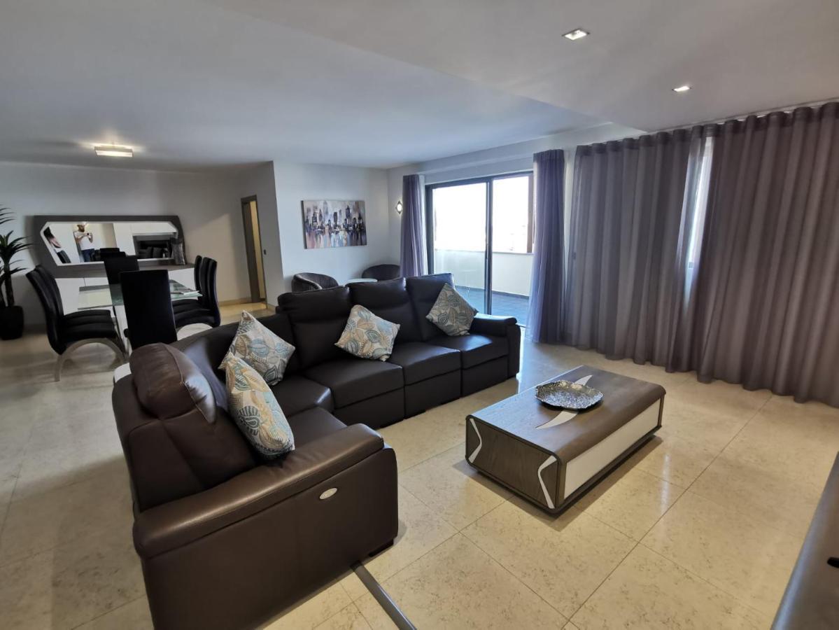 Sun Island Apartments Funchal Dış mekan fotoğraf
